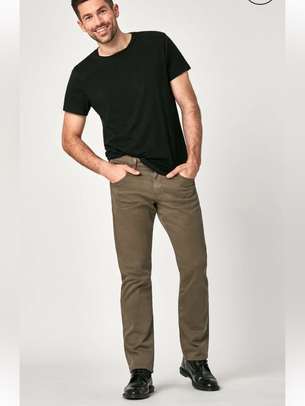 New! Mavi men’s 34/30 relaxed straight fit pants in dusty olive twill.
